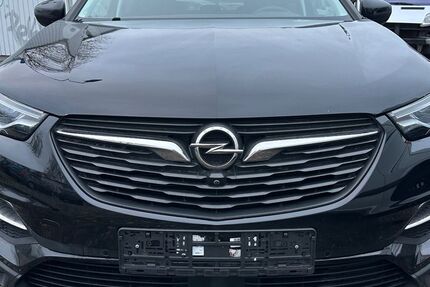 Opel Grandland (X) 190.000 km 10.400 &euro; Berlin 13053