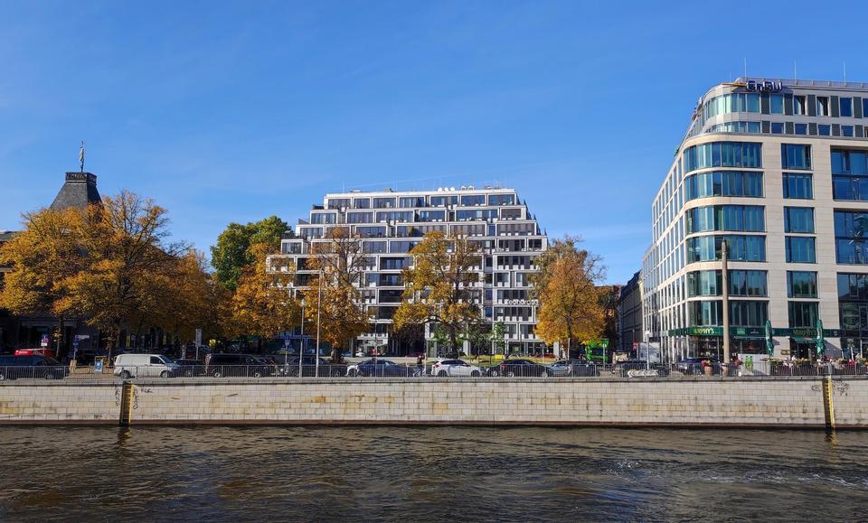 Etagenwohnung Berlin Mitte - 3 Zimmer, 94 m&sup2;, 2.400&euro; | Angebot:24738042