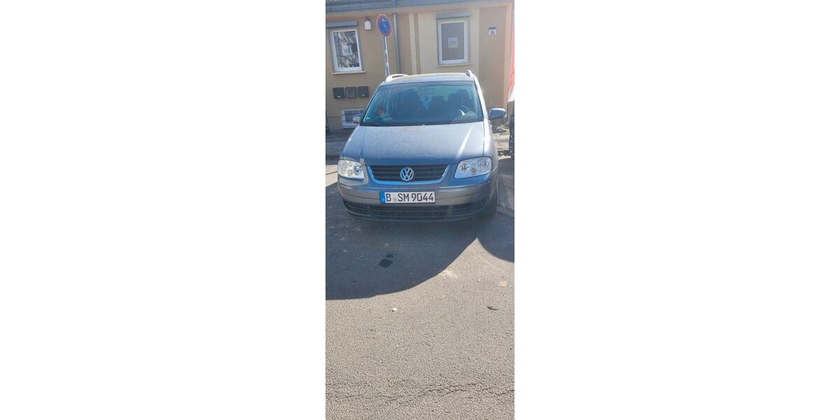 VW Touran 402.000 km 1.200 &euro; Berlin 12487