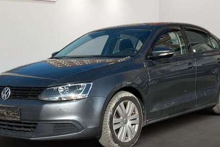 VW Jetta 155.674 km 5.499 &euro; Berlin 12681