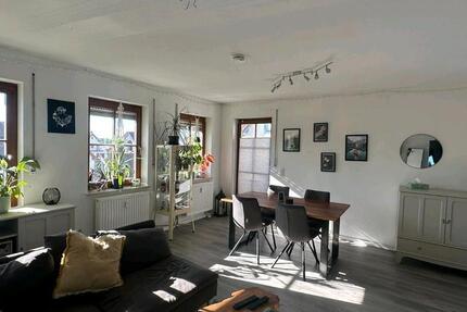 Wohnung Leegebruch - 3 Zimmer, 72 m&sup2;, 1.200&euro; | Angebot:26428799