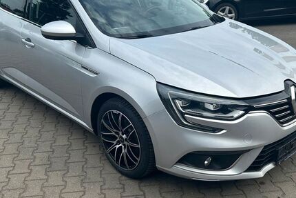 Renault Megane 163.200 km 9.400 &euro; Berlin 12057