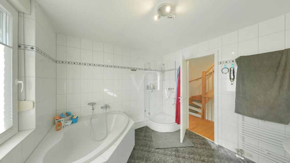 Doppelhaushälfte Kleinmachnow - 5.5 Zimmer, 193 m&sup2;, 3.250&euro; | Angebot:26434343