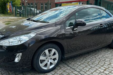 Peugeot 308 116.000 km 5.500 &euro; Berlin-Spandau 13585