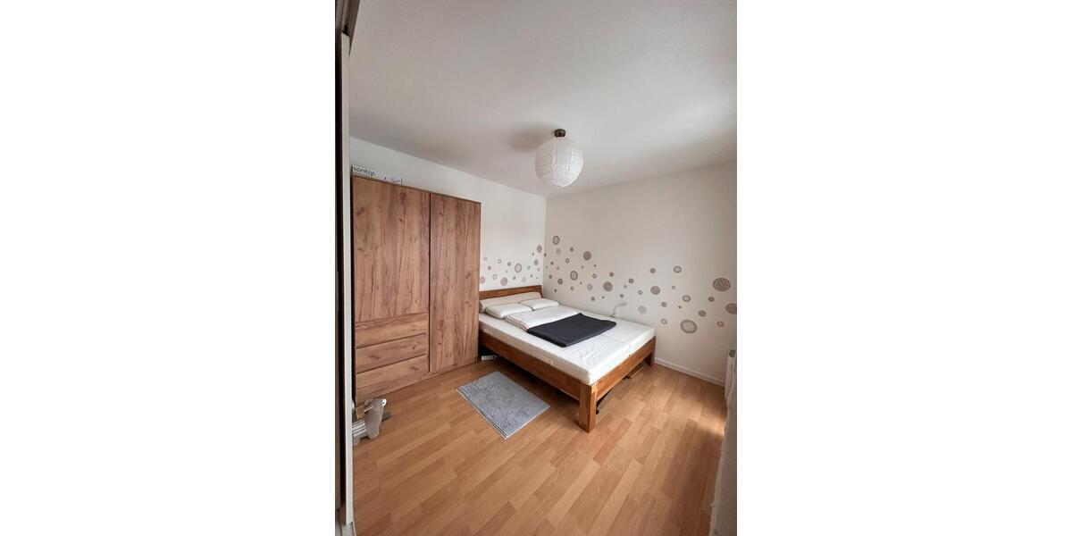 Dachgeschoßwohnung Berlin Lichtenberg - 2 Zimmer, 60 m&sup2;, 1.200&euro; | Angebot:24850001