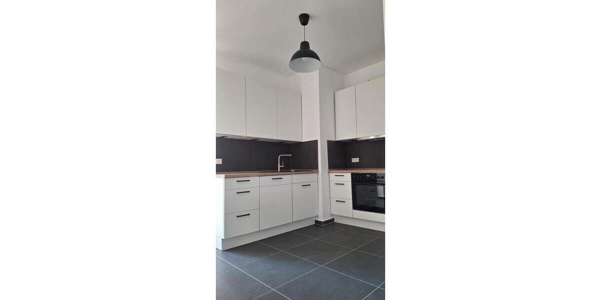 Etagenwohnung Berlin Charlottenburg-Wilmersdorf - 3 Zimmer, 90 m&sup2;, 2.100&euro; | Angebot:26223892