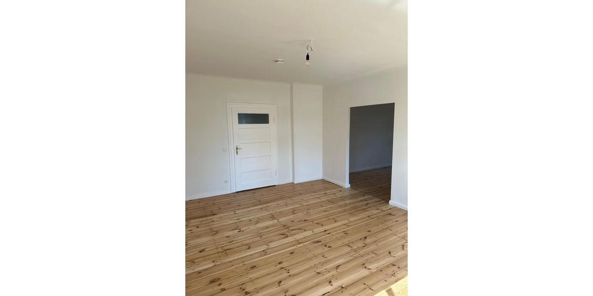 Etagenwohnung Berlin Treptow-Köpenick - 5 Zimmer, 120 m&sup2;, 1.850&euro; | Angebot:26447632