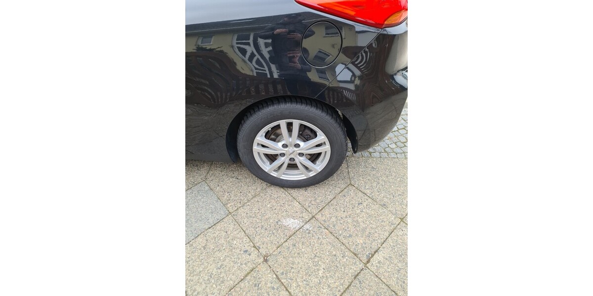 Kia Pro CeeD 77.580 km 9.999 &euro; Berlin 10178