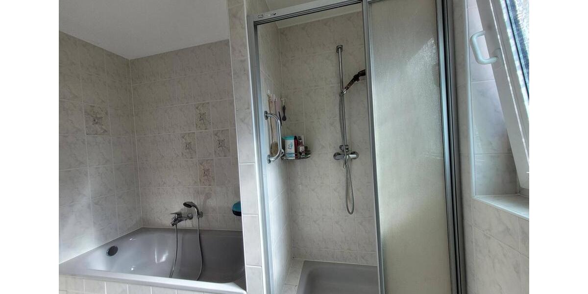 Etagenwohnung Berlin Reinickendorf - 3 Zimmer, 82 m&sup2;, 898&euro; | Angebot:26241771