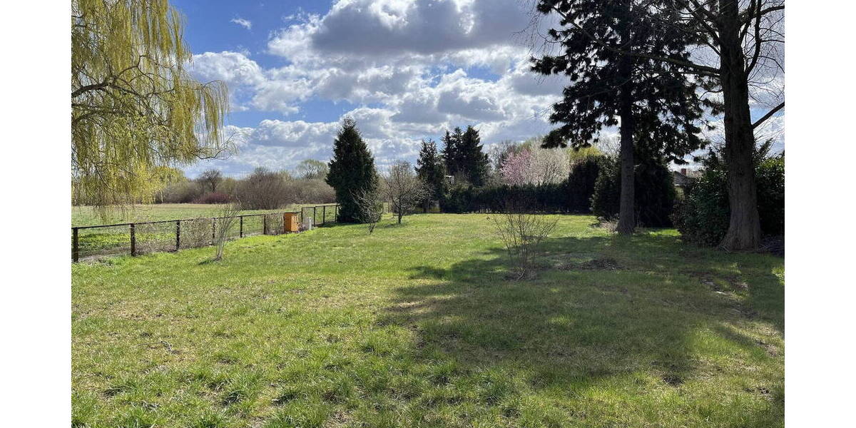 Grundstück Berlin Niederschönhausen - 300.000&euro; | Angebot:26188299