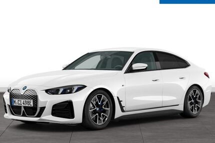 BMW i4 12.679 km 52.400 &euro; Berlin 12683