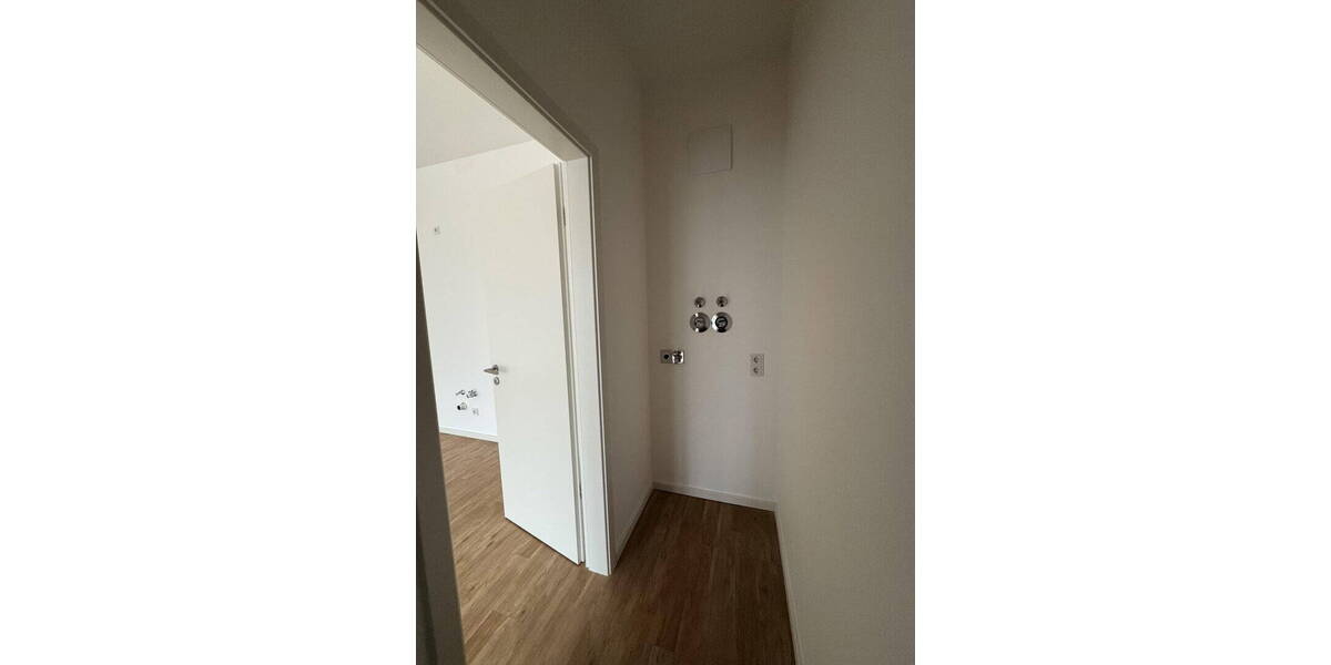 Etagenwohnung Erkner - 2 Zimmer, 72 m&sup2;, 1.086&euro; | Angebot:25970737