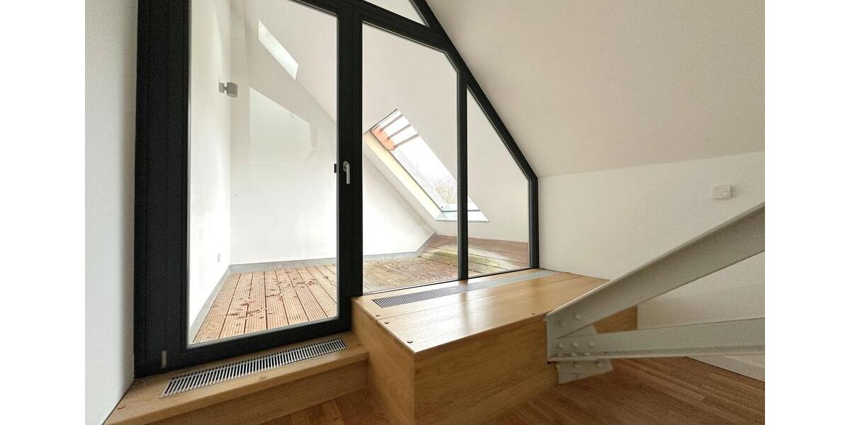 Dachgeschoßwohnung Königs Wusterhausen - 2 Zimmer, 60 m&sup2;, 700&euro; | Angebot:25855430