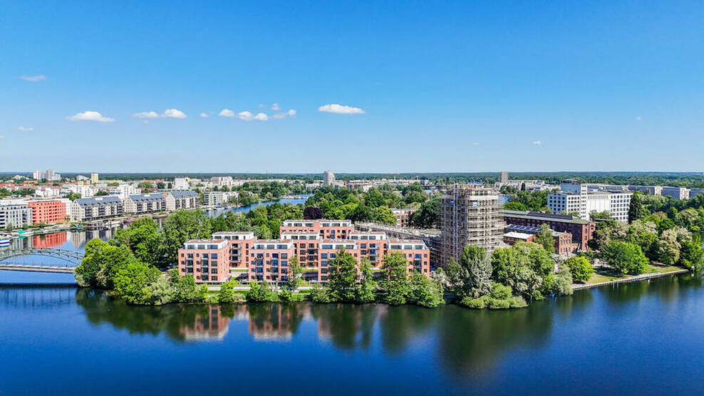 Inselfeeling pur: Exklusiv ausgestattete Gewerbeflächen auf Eiswerder mit Aufzug & Stellplätzen