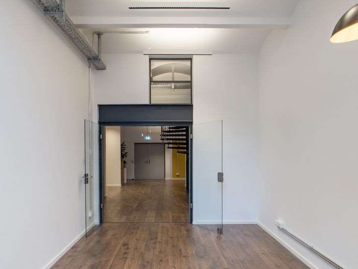 Büro in Berlin 1.649 € 86.69 m²