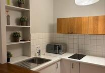 Schöne AltbauWohnung am Ku’damm in Berlin Charlottenburg