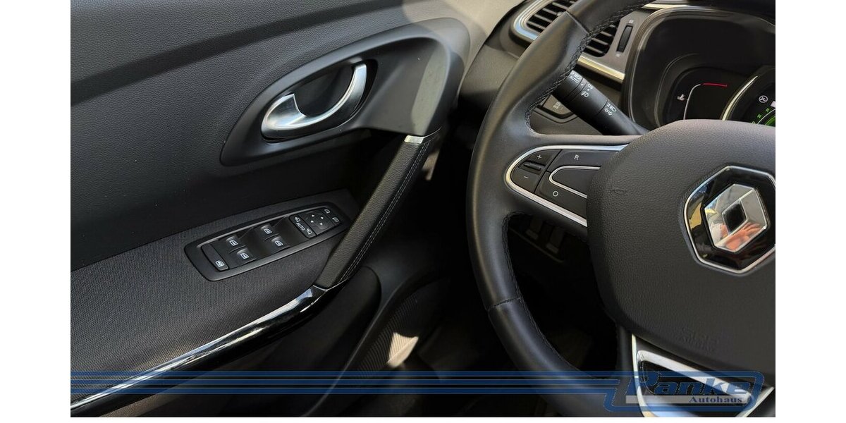 Renault Kadjar Equilibre 1.5 Aut.*NAV*RFK*LED*S&S*ACC* 18.488 km 19.990 &euro; Berlin 13187