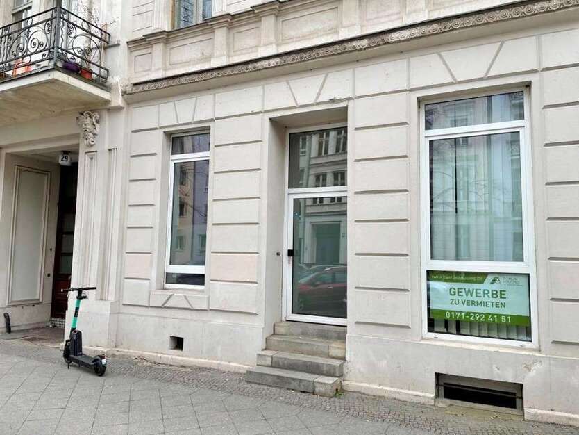 Büro in Berlin 2.050 € 130.56 m²