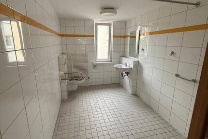 Wohnung Berlin Lichtenberg - 3 Zimmer, 75 m&sup2;, 850&euro; | Angebot:27686949