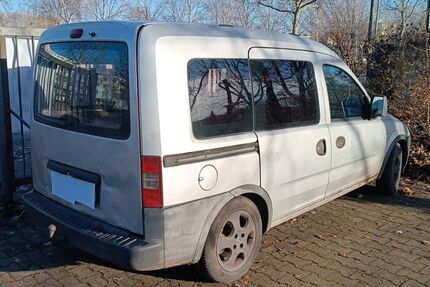 Opel Combo 222.000 km 1.200 &euro; Berlin 13595