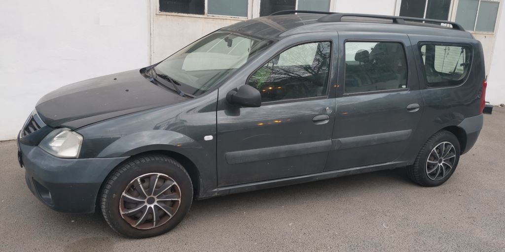 Dacia Logan 200.000 km 750 &euro; Berlin 13405