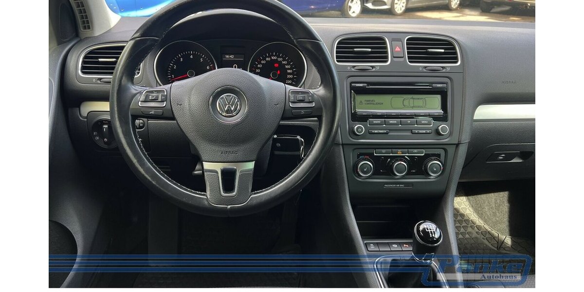 VW Golf VI Team Lim*SHZ*Klima*PDC*Tempo* 206.982 km 4.990 &euro; Berlin 13187