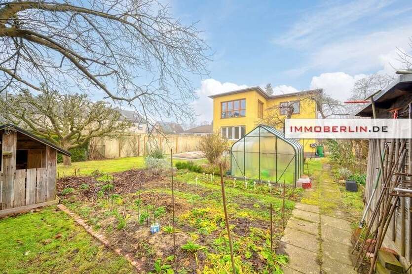 Haus zum Kaufen in Berlin 897.254 € 204 m²