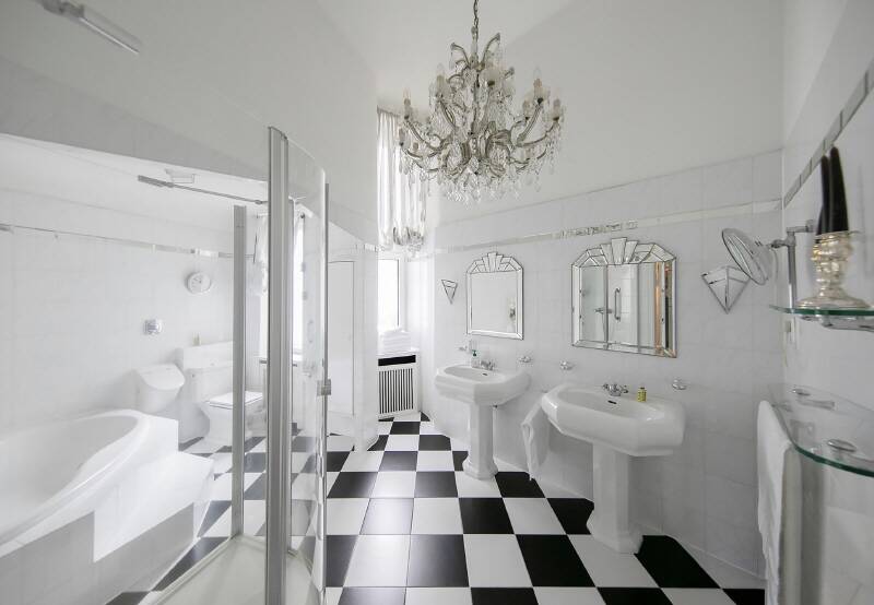 Etagenwohnung Berlin Charlottenburg - 5 Zimmer, 200 m&sup2;, 2.200.000&euro; | Angebot:26554403