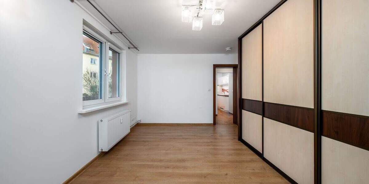 Bezugsfrei: Wunderschöne 3-Zimmer-Wohnung in Reinickendorf inkl. Stellplatz und Balkon 3 zimmer