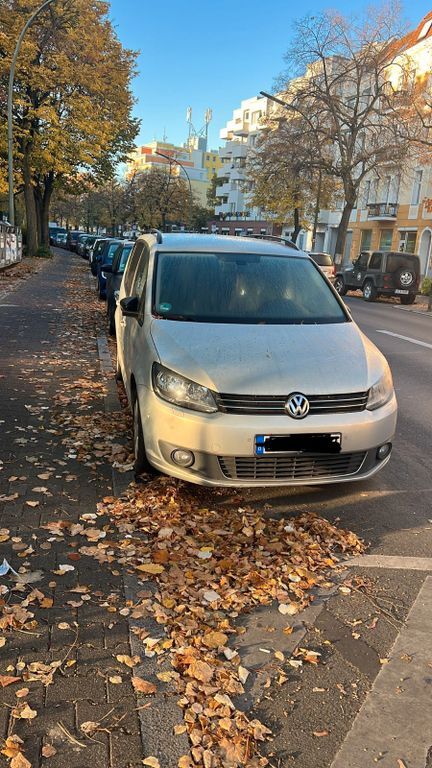 VW Touran 243.000 km 5.500 € Berlin 10623