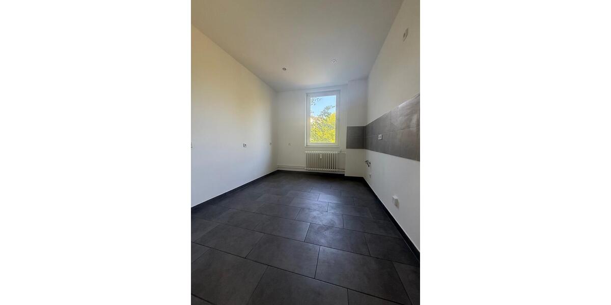 Etagenwohnung Berlin Reinickendorf - 5 Zimmer, 118 m&sup2;, 1.899&euro; | Angebot:26351769