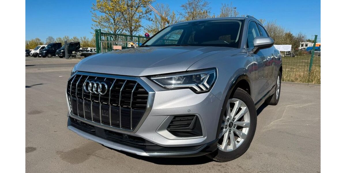 Audi Q3 164.000 km 20.400 &euro; MIttenwalde 15749