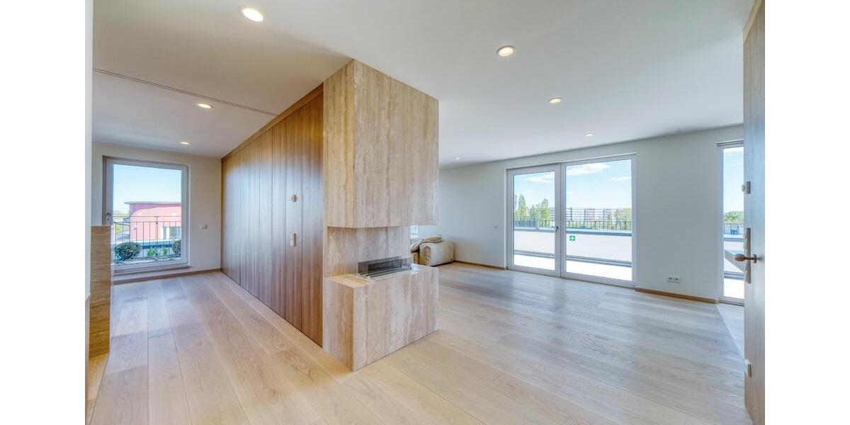 Dachgeschoßwohnung Berlin Treptow-Köpenick - 5 Zimmer, 159 m&sup2;, 3.250&euro; | Angebot:24831141