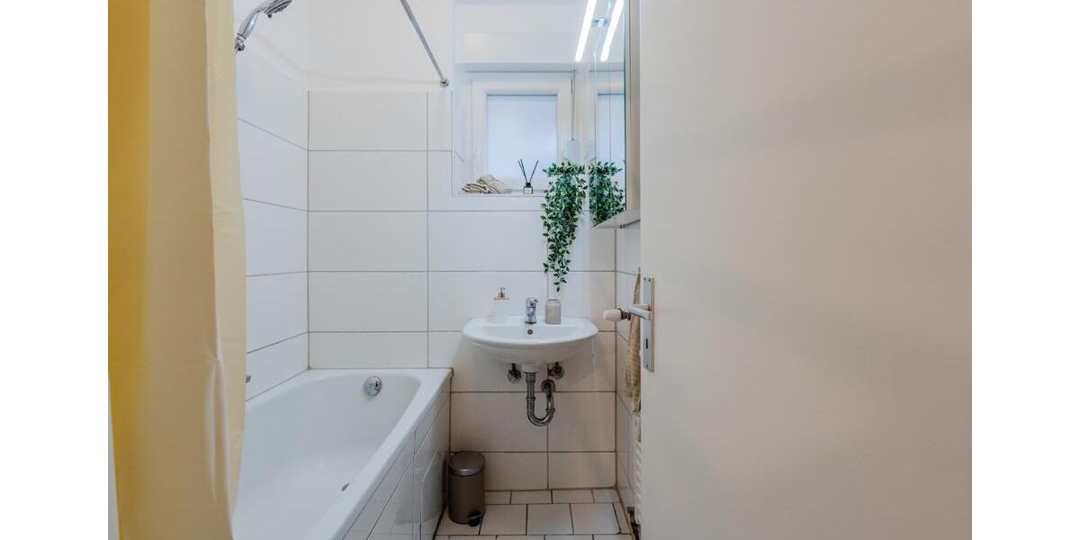 Etagenwohnung Berlin Spandau - 4 Zimmer, 80 m&sup2;, 1.751&euro; | Angebot:26375440