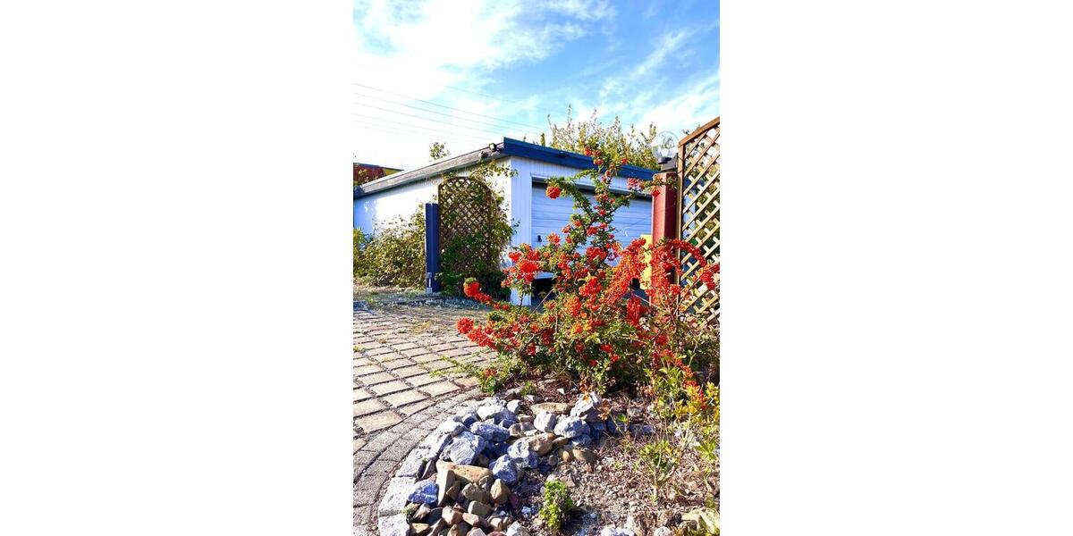 Einfamilienhaus Potsdam - 8 Zimmer, 222 m&sup2;, 795.000&euro; | Angebot:27043124