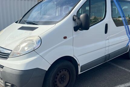 Opel Vivaro 396.000 km 5.199 &euro; Berlin 12057