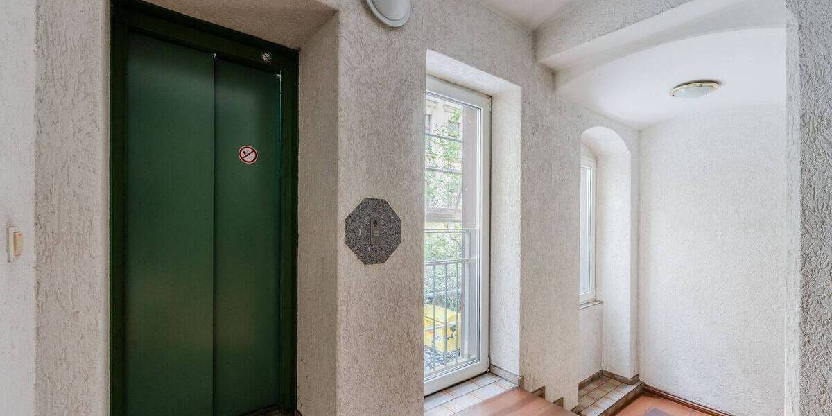 Etagenwohnung Berlin Kreuzberg - 3 Zimmer, 81 m&sup2;, 349.900&euro; | Angebot:25997901