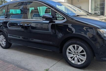 VW Sharan 164.000 km 11.900 &euro; Berlin 12559