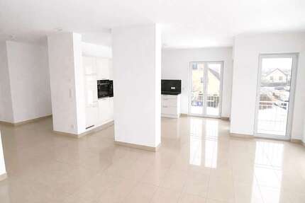 Wohnung Berlin Spandau - 3 Zimmer, 90 m&sup2;, 1.550&euro; | Angebot:26692238