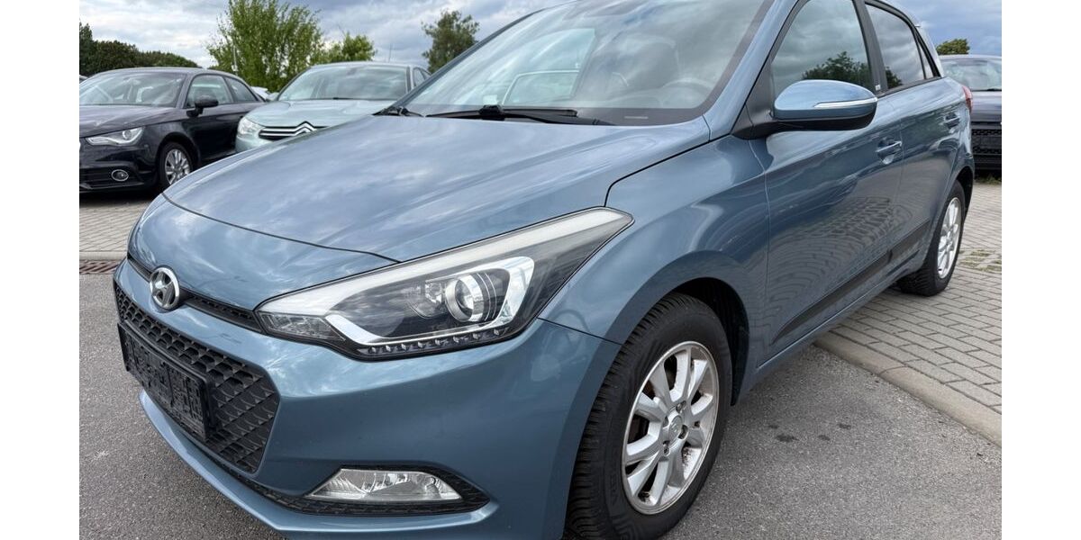 Hyundai i20 147.000 km 6.700 &euro; Wildau 15745