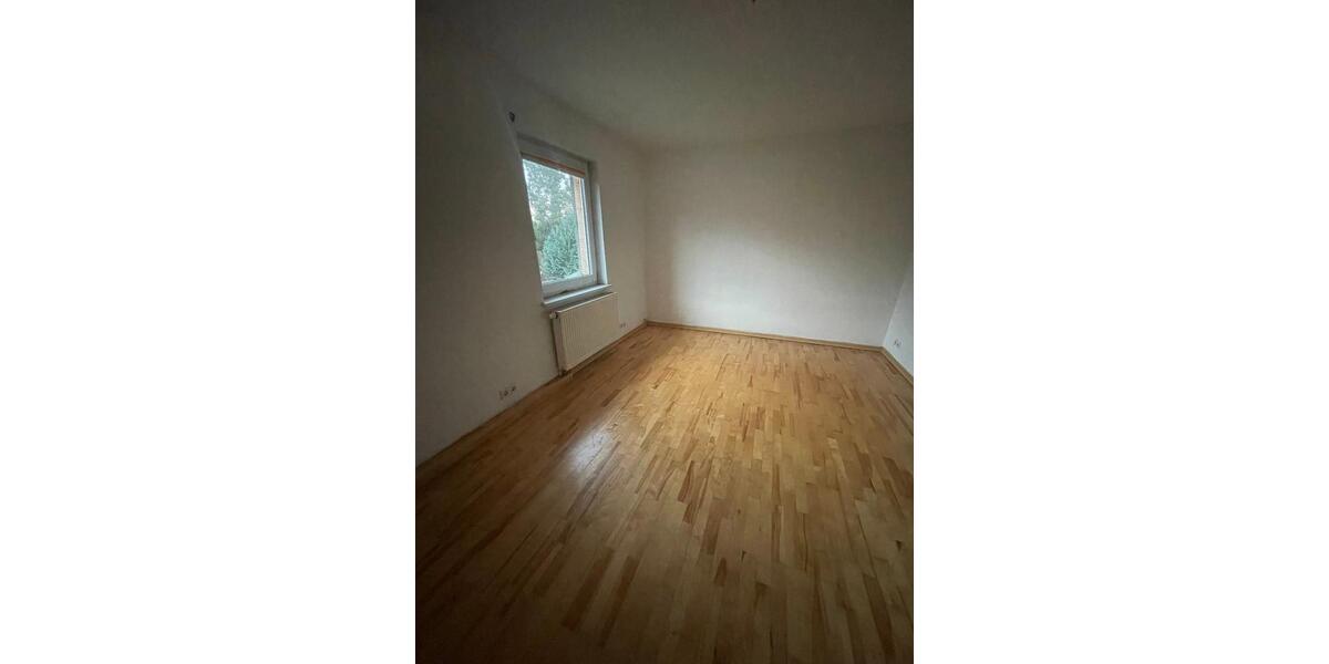 Einfamilienhaus Velten - 4 Zimmer, 151 m&sup2;, 1.650&euro; | Angebot:26455368
