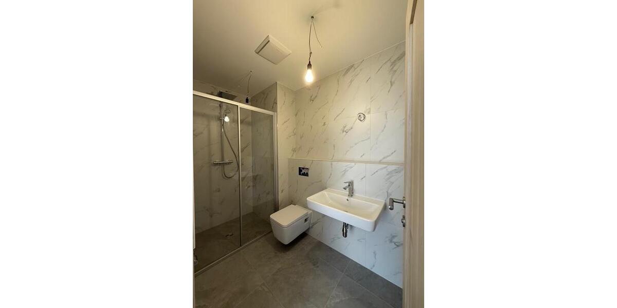 Etagenwohnung Berlin Marzahn-Hellersdorf - 2 Zimmer, 50 m&sup2;, 1.000&euro; | Angebot:25767932