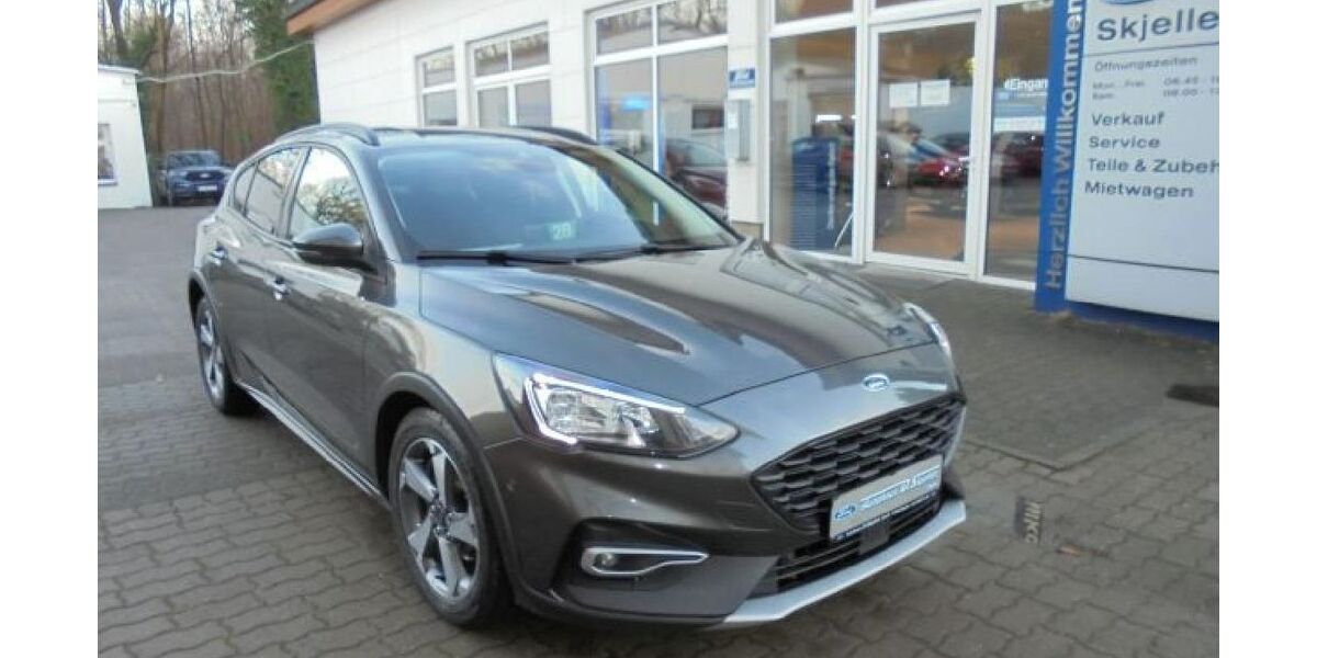 Ford Focus 59.922 km 16.740 &euro; Berlin 12623