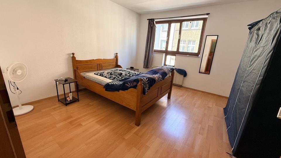 Etagenwohnung Berlin Marzahn-Hellersdorf - 2 Zimmer, 1 m&sup2;, 1.100&euro; | Angebot:26315872