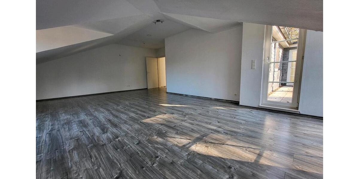 Dachgeschoßwohnung Glienicke/Nordbahn Nordbahn - 2 Zimmer, 90 m&sup2;, 1.600&euro; | Angebot:25841348