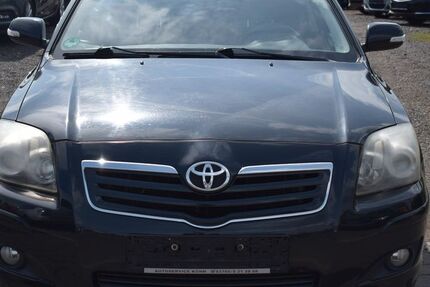 Toyota Avensis 214.000 km 2.999 &euro; Berlin 13597
