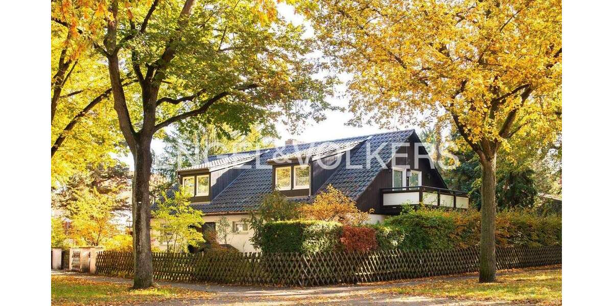 Einfamilienhaus Berlin Nikolassee - 9 Zimmer, 265 m&sup2;, 1.040.000&euro; | Angebot:25823348
