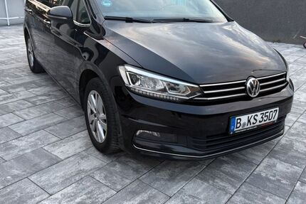 VW Touran 267.000 km 10.800 &euro; Berlin 12349