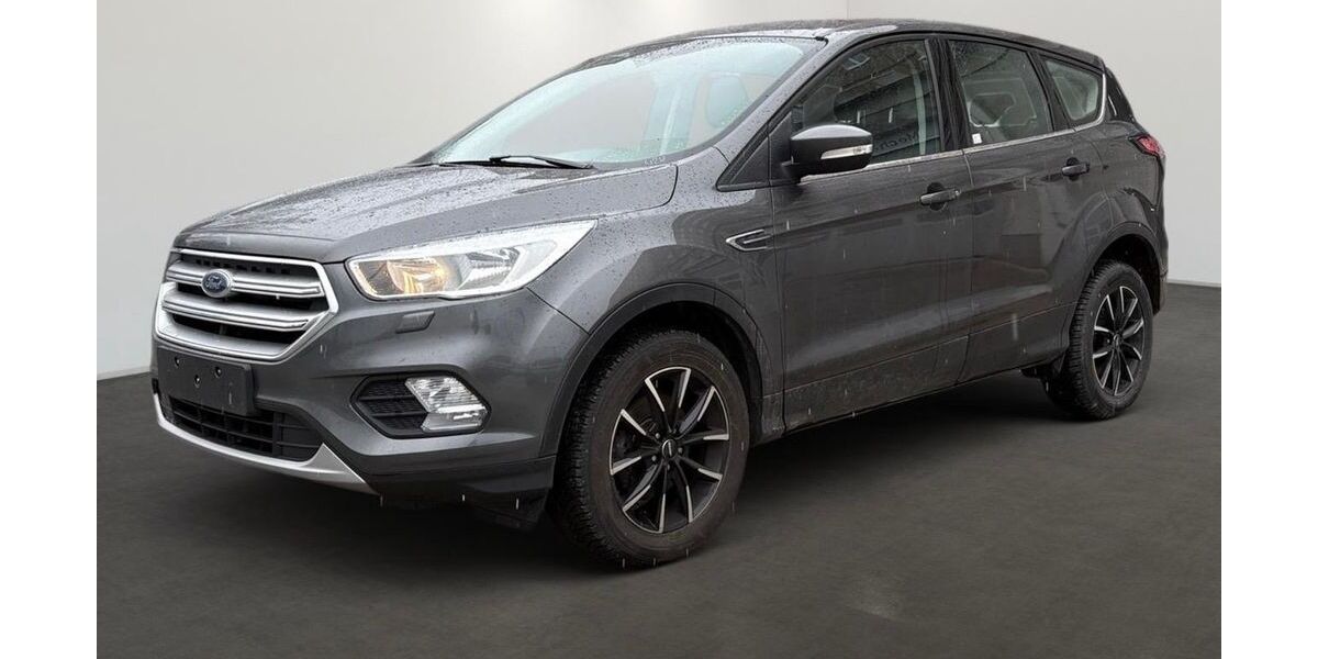 Ford Kuga 109.000 km 12.900 &euro; Velten 16727