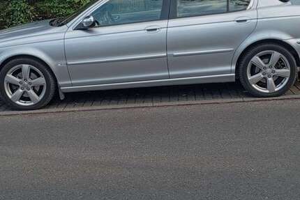 Jaguar X-Type 208.000 km 4.999 € berlin 10787